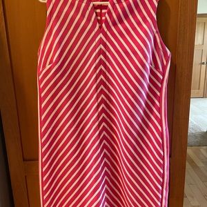 Talbots sleeveless dress. Bright pink and white diagonal print. PXL. $40